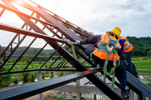 Best Commercial Roofing Services  in Hamilton, OH
